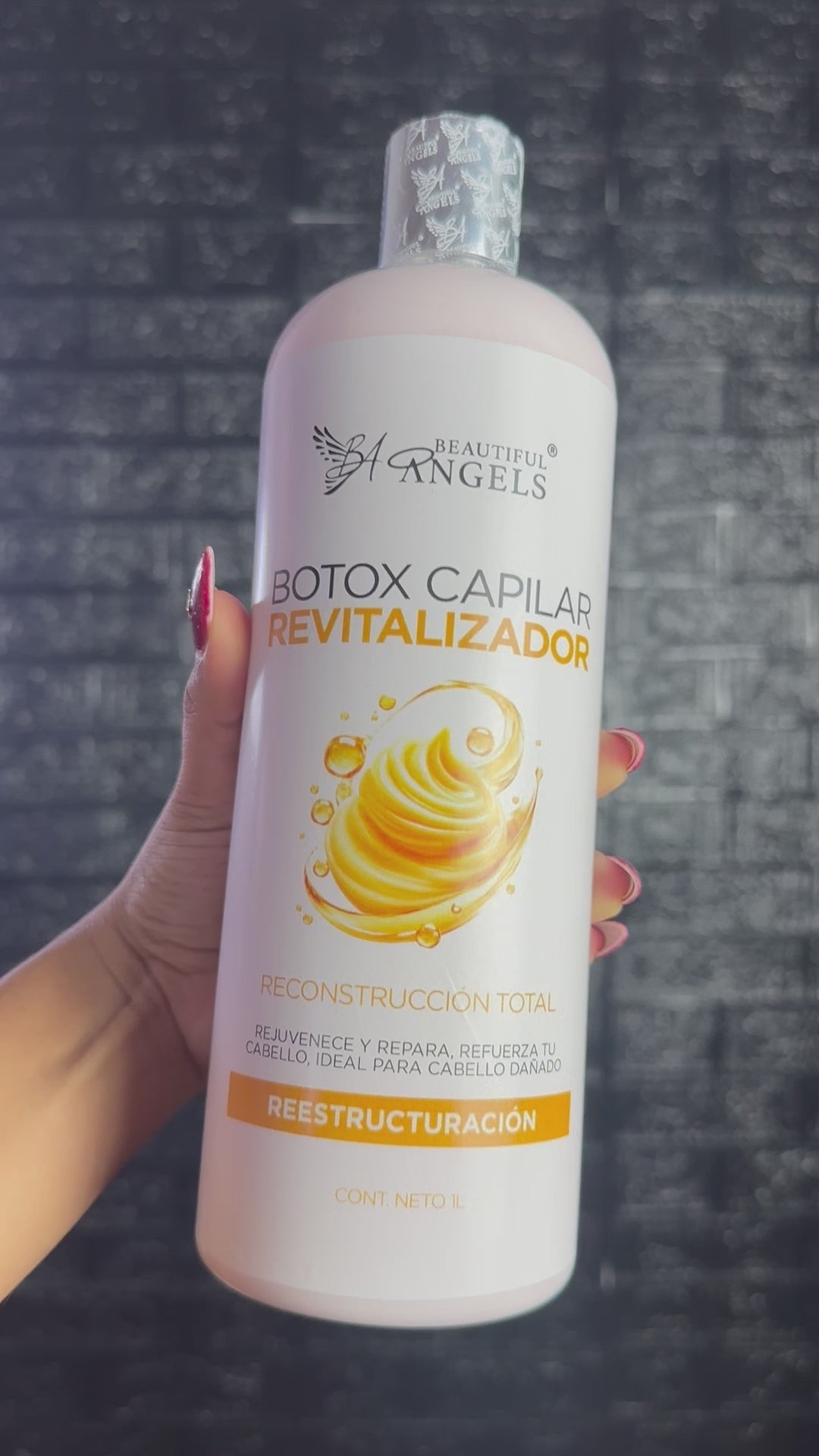 Botox Capilar Revitalizador Beautiful Angels:Refuerza la fibra capilar, aporta brillo radiante y textura suave al tacto para todo tipo de cabello, desde los más finos hasta los más dañados