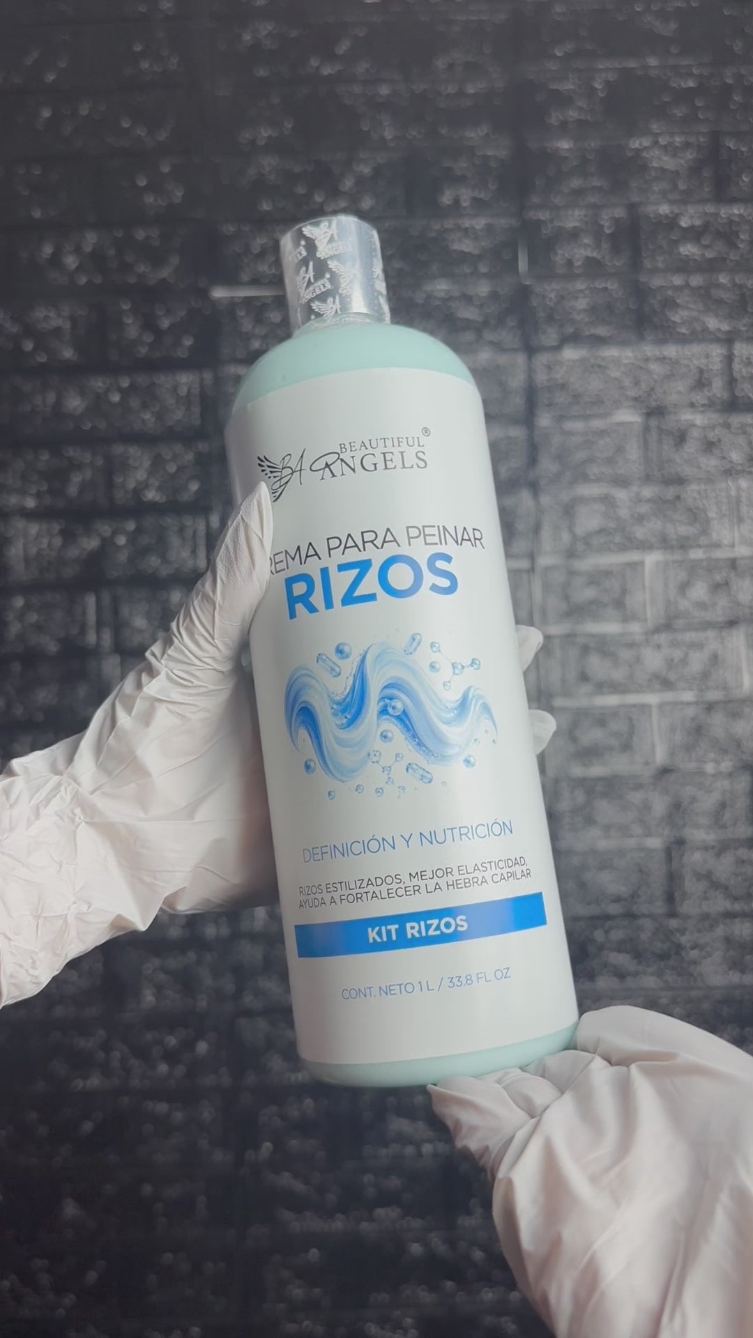 Crema para Peinar Rizos Beautiful Angels: Control, Definición y Movimiento Natural · Combate el Daño por Procesos Químicos, Rizos Vibrantes, Definidos y Llenos de Vida